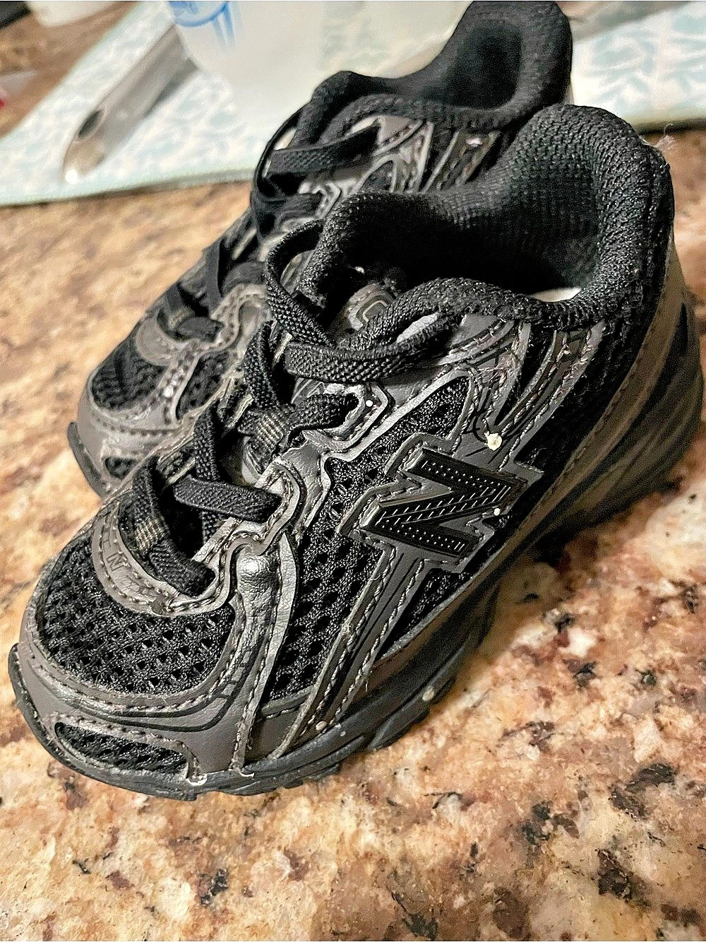 New Balance Black Sneakers